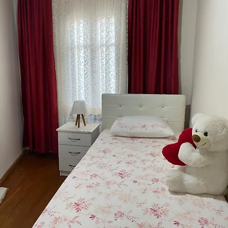 Ayvalik'taki Eviniz Апартаменты *